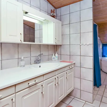 6 Person In Holiday home *